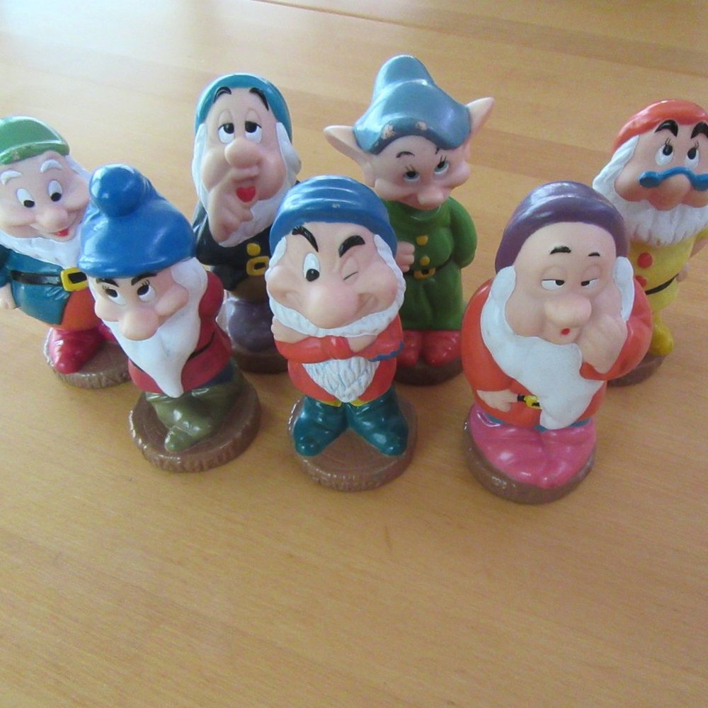 Vintage Disney Seven Dwarfs plastic "squeeky" figurines - circa 1970s AS IS